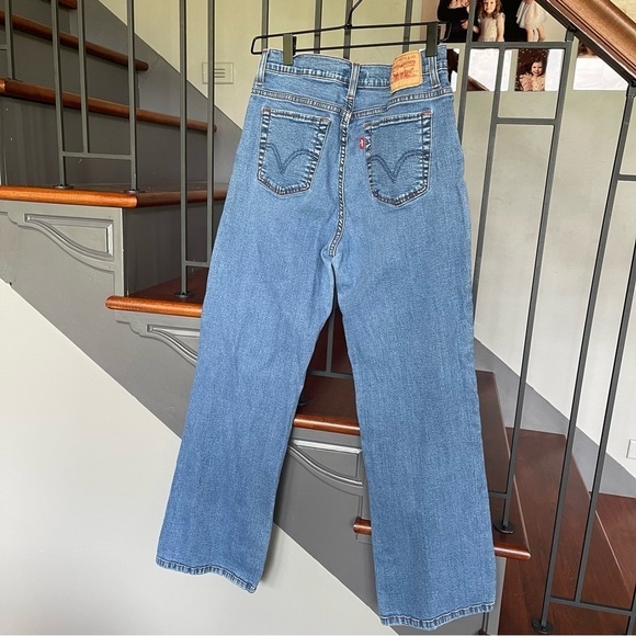 Levi’s Perfectly Slimming 512 Bootcut Women’s Blue Jean size 10 short - Picture 9 of 13